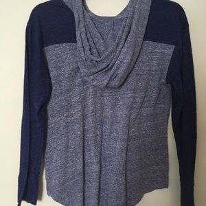 American Eagle shirt